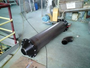 izdelan cevni izmenjevalnik za hlajenje zraka iz industrijskega kompresorja velikega pretoka